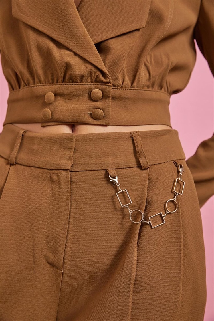 Camel Crop Ceket Zincirli Pantolon TakımST060W90247002