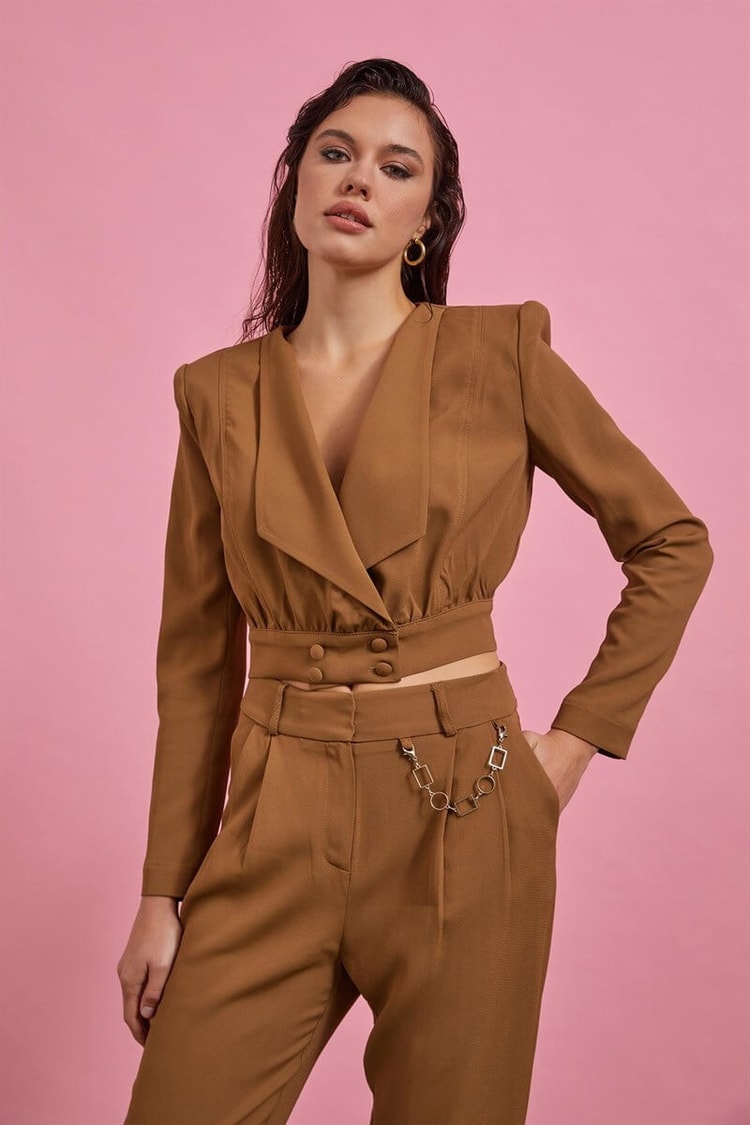 Camel Crop Ceket Zincirli Pantolon TakımST060W90247002