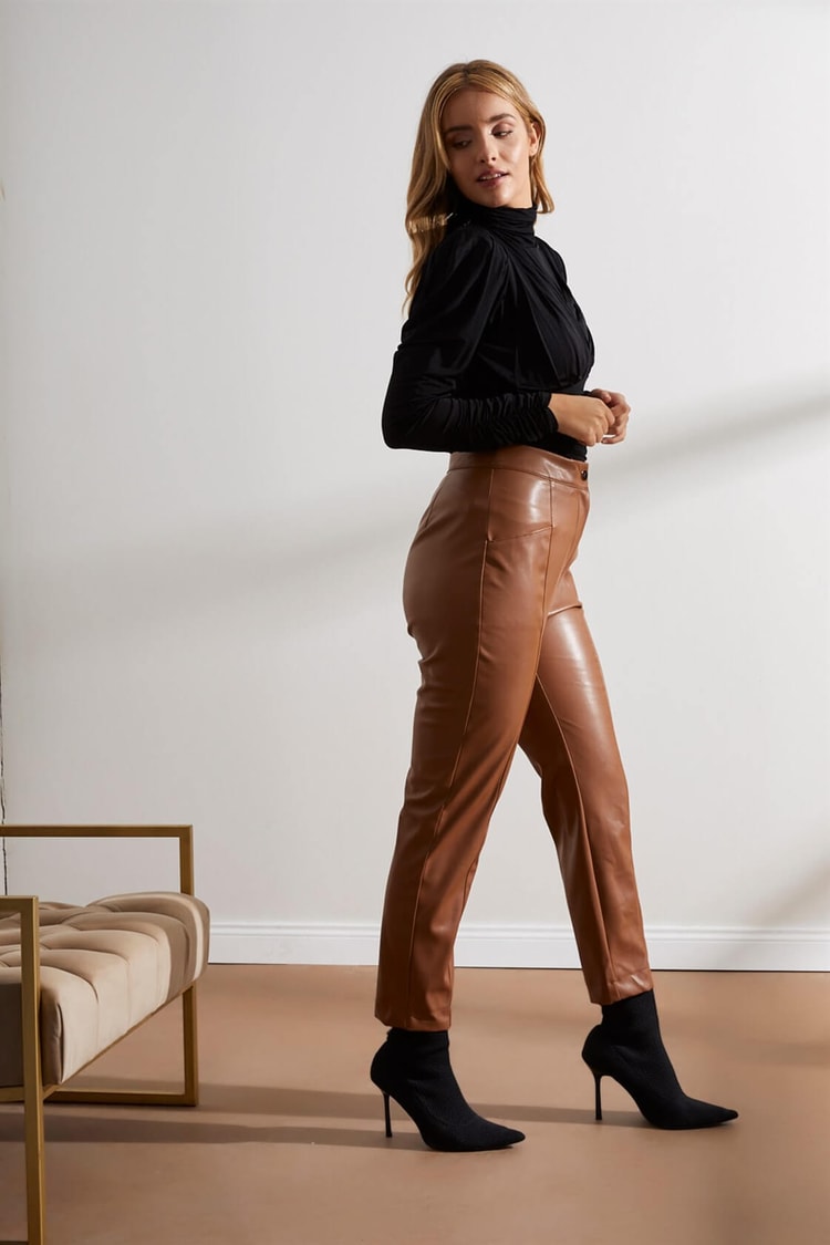 Camel Yüksek Bel Cepli Deri Havuç PantolonST050W2033501
