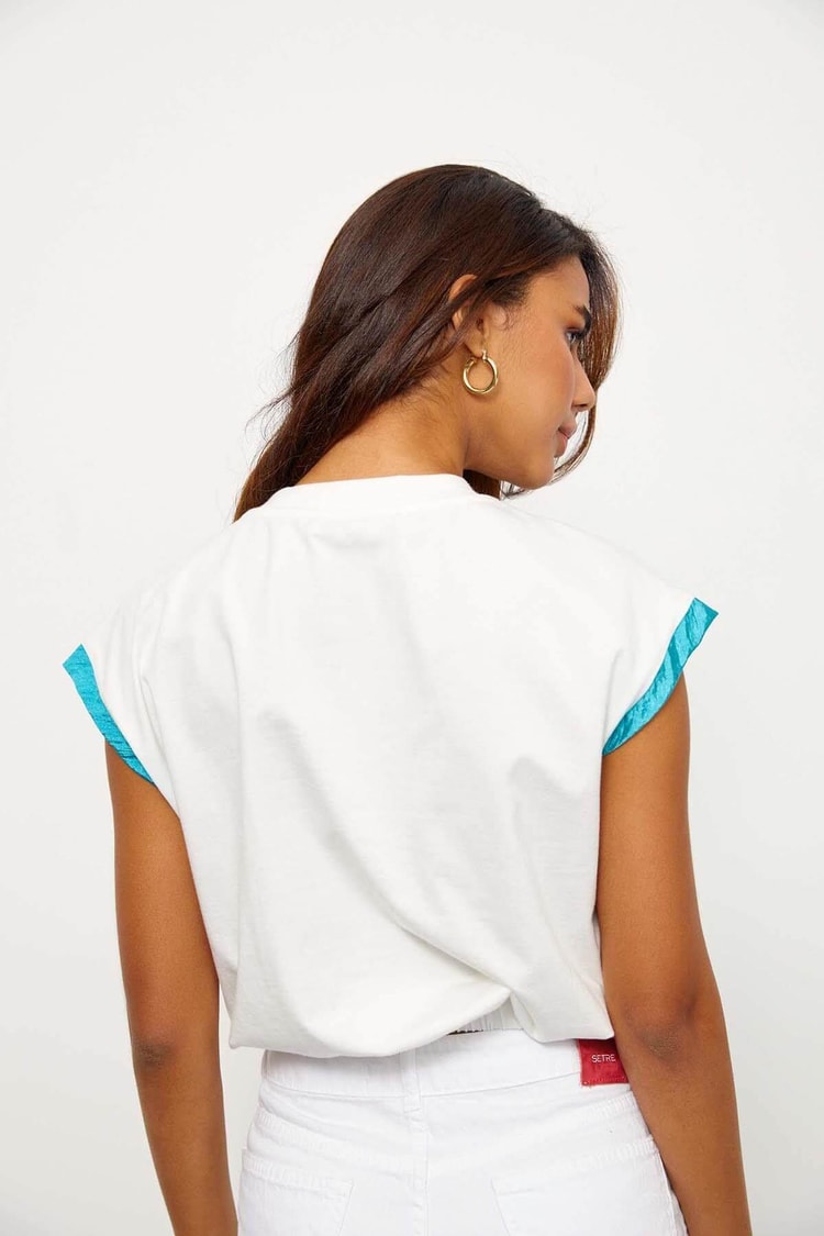 Ekru-Atlantis Bisiklet Yaka Cepli T-ShirtST060S71218001