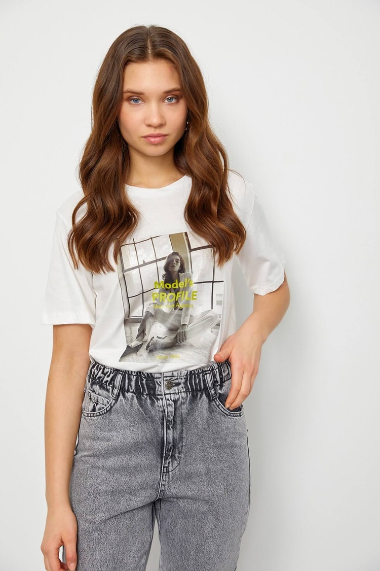 Ekru Baskılı Kısa Kol T-ShirtST060S71160004