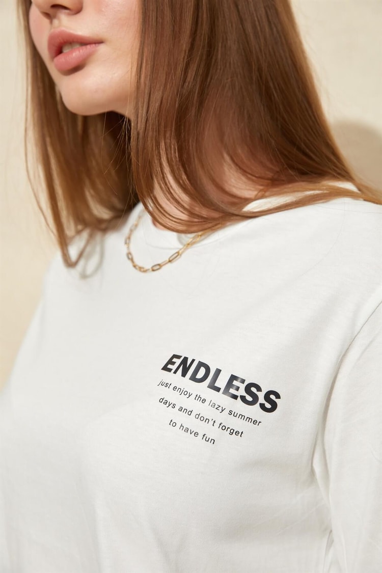 Ekru Bisiklet Yaka Baskılı T-ShirtST060S71251001