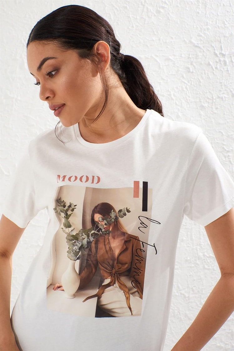 Ekru Bisiklet Yaka Kısa Kol Baskılı Pamuk T-ShirtST050S7115001