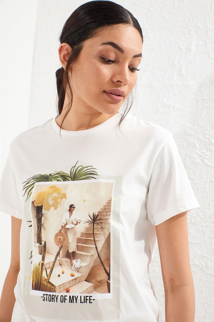 Ekru Bisiklet Yaka Kısa Kol Baskılı T-ShirtST050S7115102