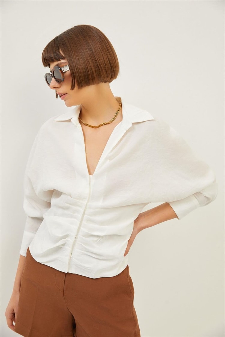 Ekru Drape Detaylı V Yaka GömlekST070S55282001