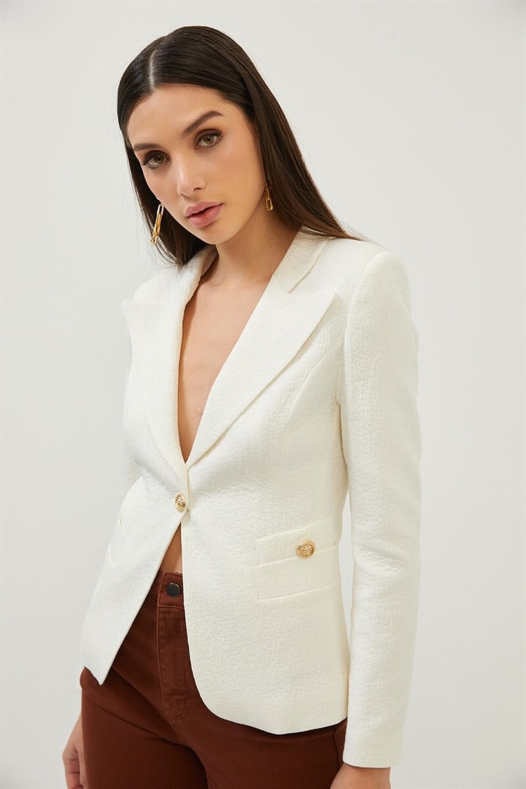 Ekru Gold Düğme Detaylı Tek Düğmeli Kruvaze Blazer CeketST070S90379001