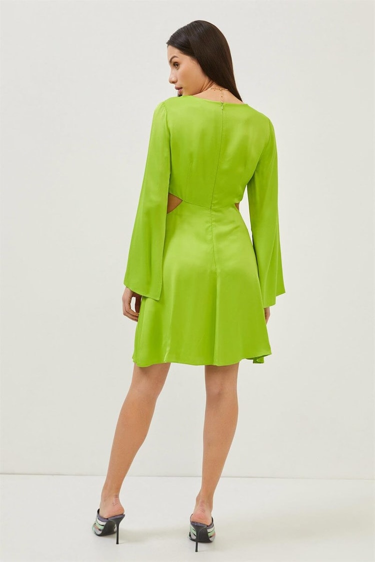 Fıstık Yeşili Cut Out Detaylı Uzun Kol Mini ElbiseST070S40157601
