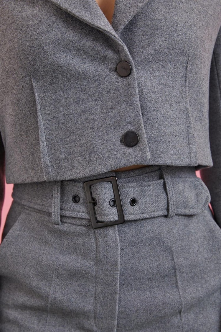 Gri Crop Ceket Yüksek Bel Kemerli Pantolon TakımST060W90286002