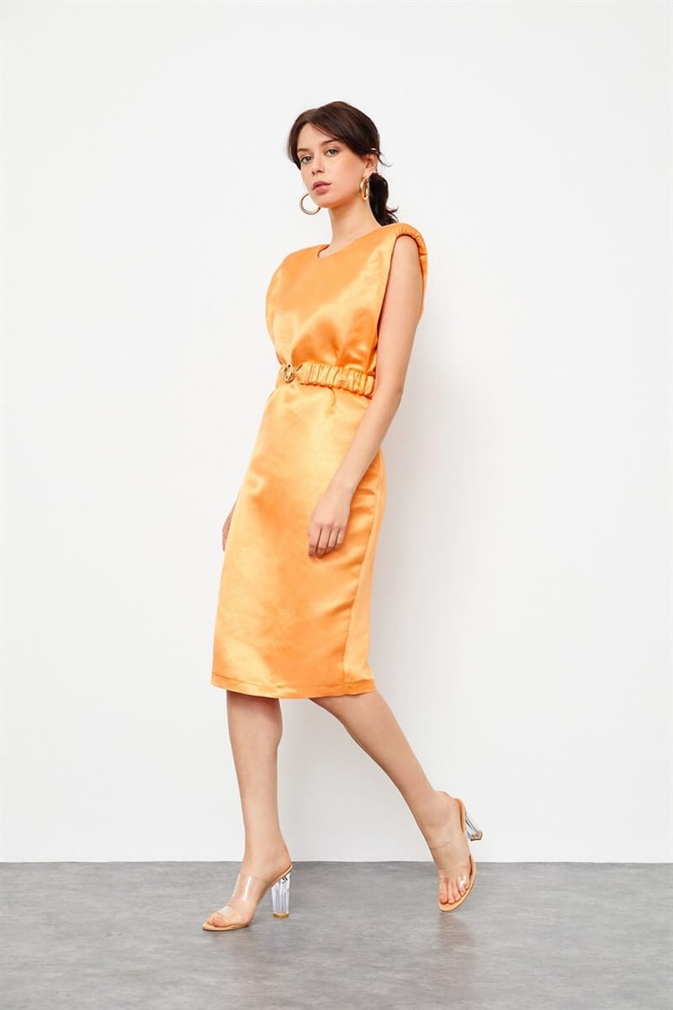 Güneş Turuncusu Keten Rayon Kemerli Parlak ElbiseST060S4097601