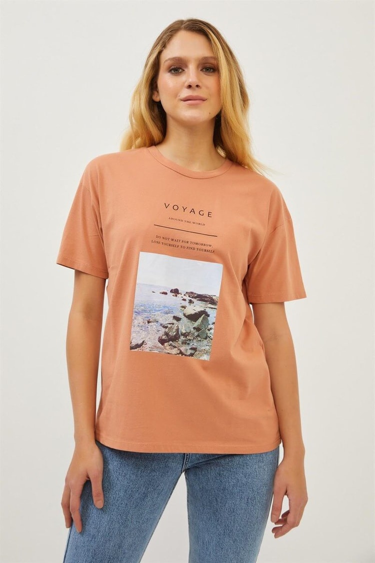 Kahve Bisiklet Yaka Baskılı T-ShirtST070S71283002