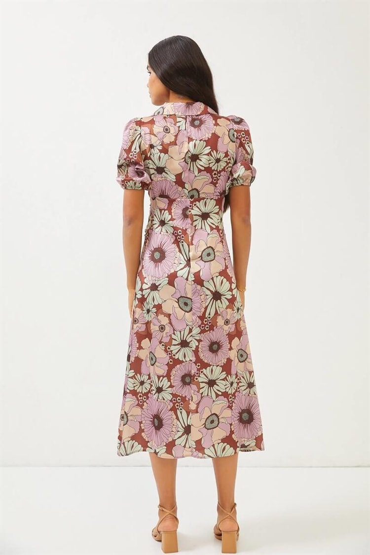 Kahverengi Drape Detaylı Floral Desen Midi ElbiseST060S40123001