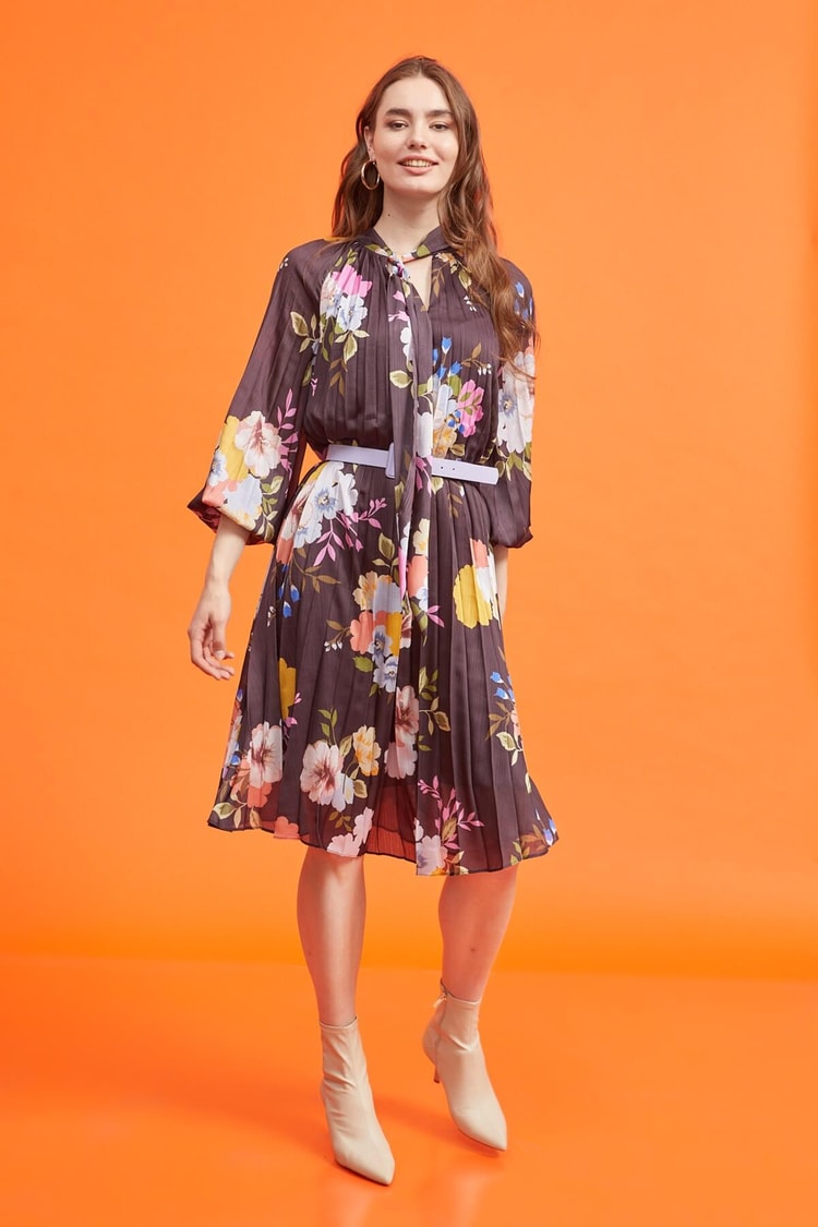 Kahverengi Kemerli Piliseli Floral Desen ElbiseST060S40109101