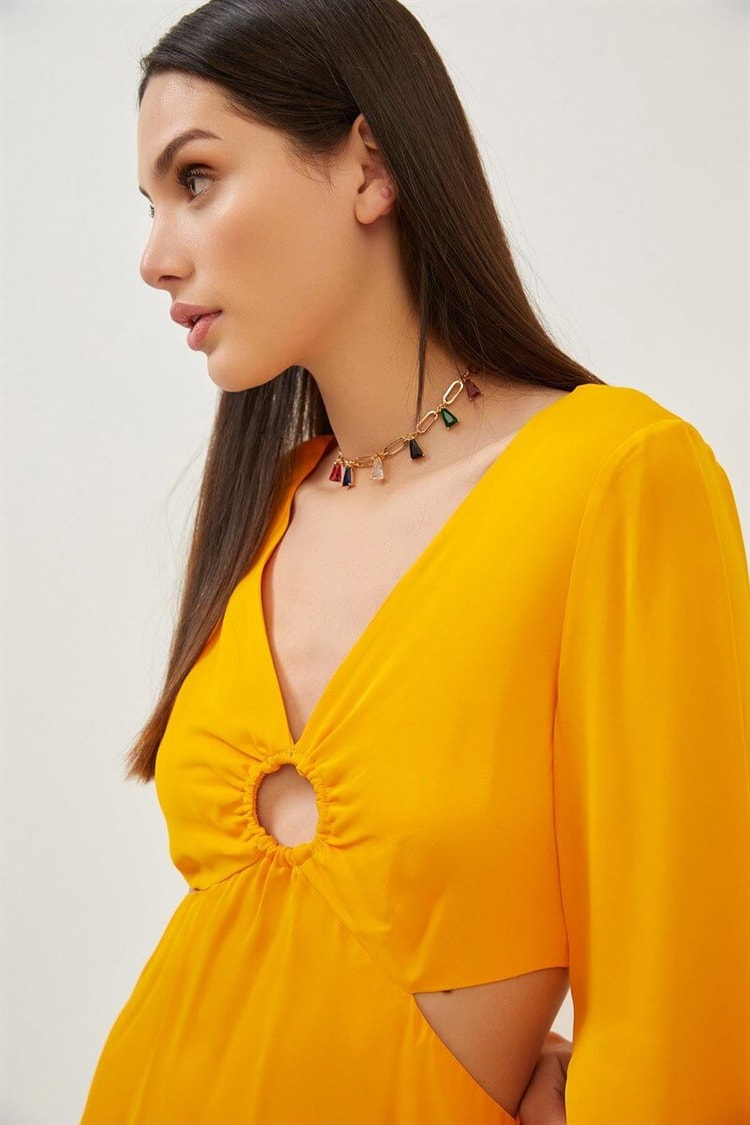 Oranj Cut Out Detaylı Uzun Kol Mini ElbiseST070S40157601
