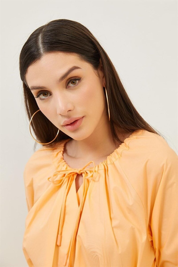 Oranj Yakası Bağcık Detaylı Belden Oturan Midi ElbiseST060S40144501