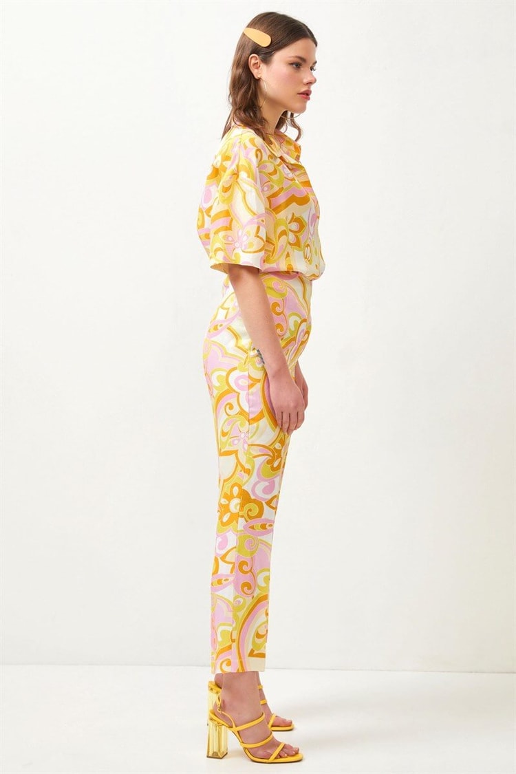 Pembe-Oranj Desenli Kapri PantolonST060S20550001