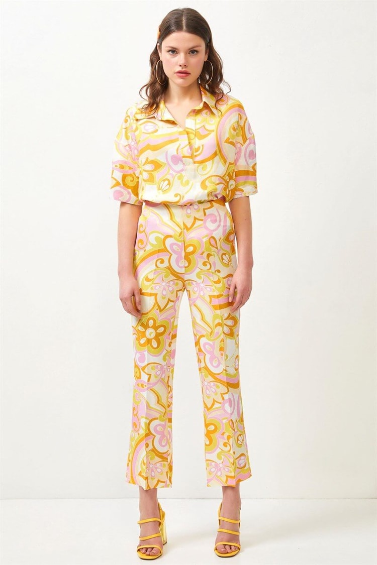 Pembe-Oranj Desenli Kapri PantolonST060S20550001