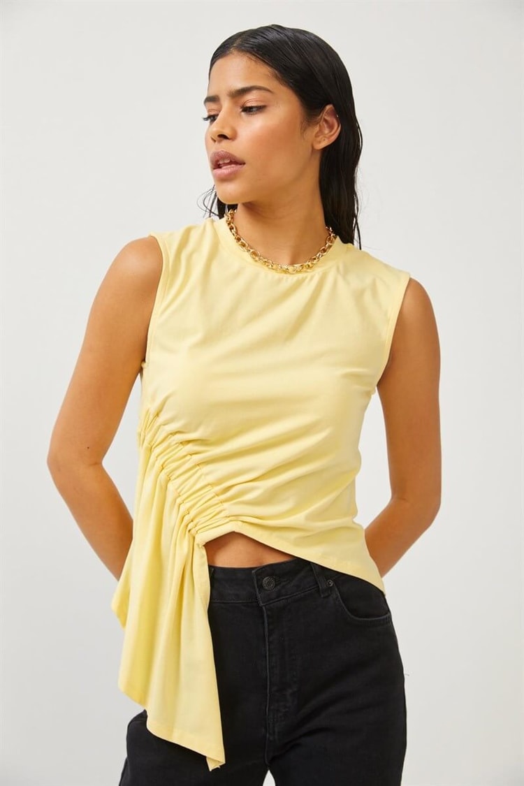 Sarı Kolsuz Lastik Detaylı Crop BluzST060S71257001