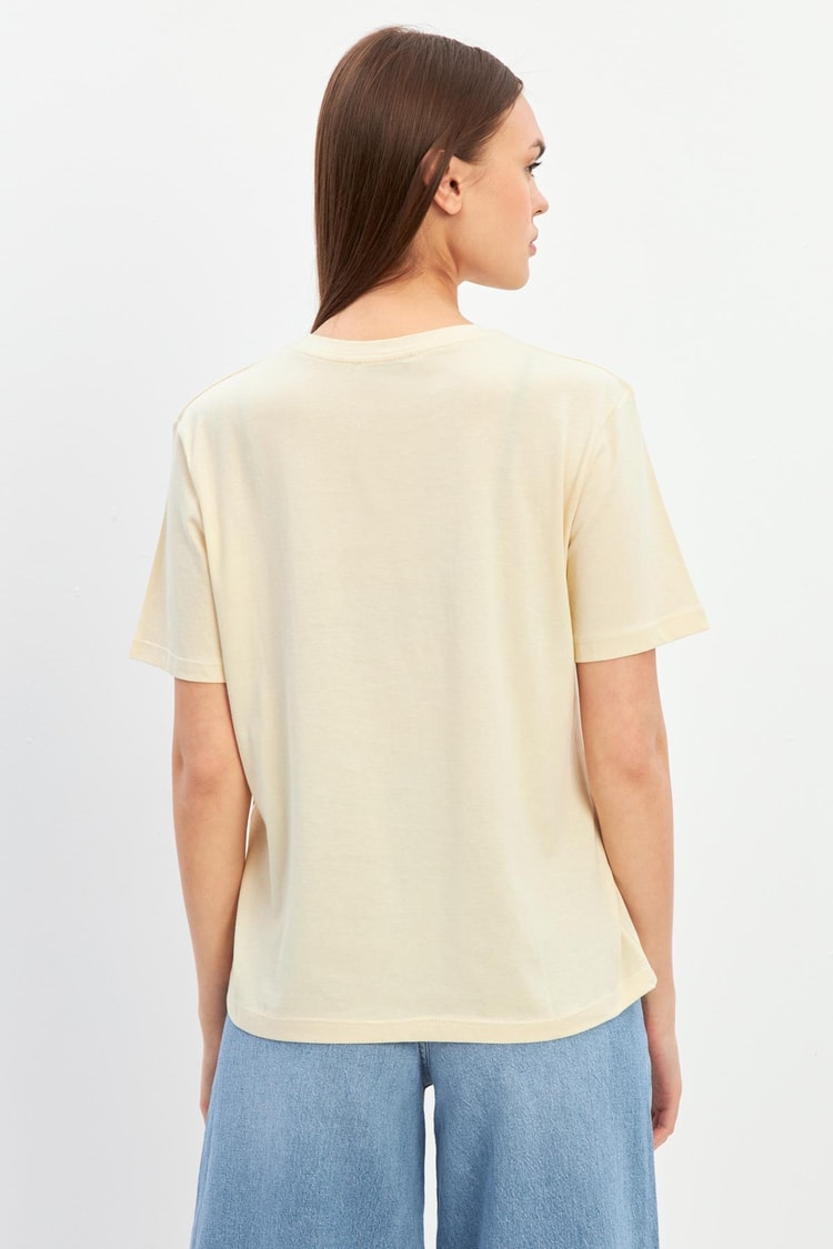 Bej Bisiklet Yaka Düz T-Shirt Kadın T-Shirt modelleri
