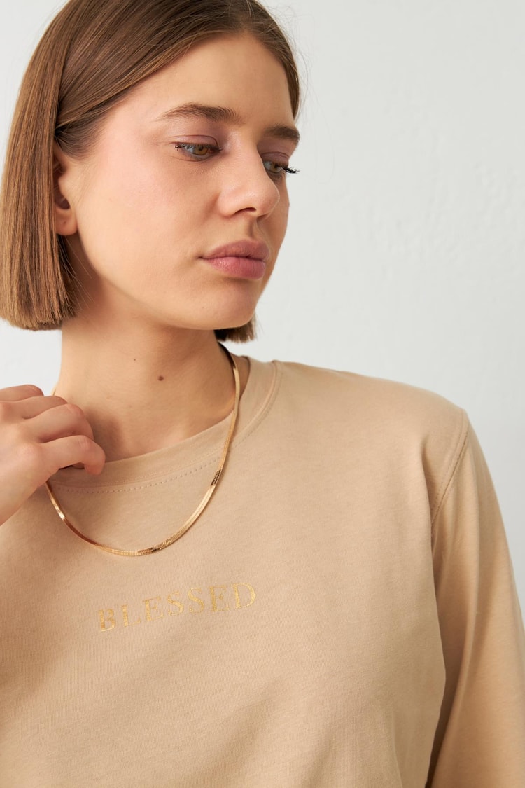 Bej Bisiklet Yaka Uzun Kollu Baskı Detaylı Sweatshirt Kadın Kategorisiz modelleri
