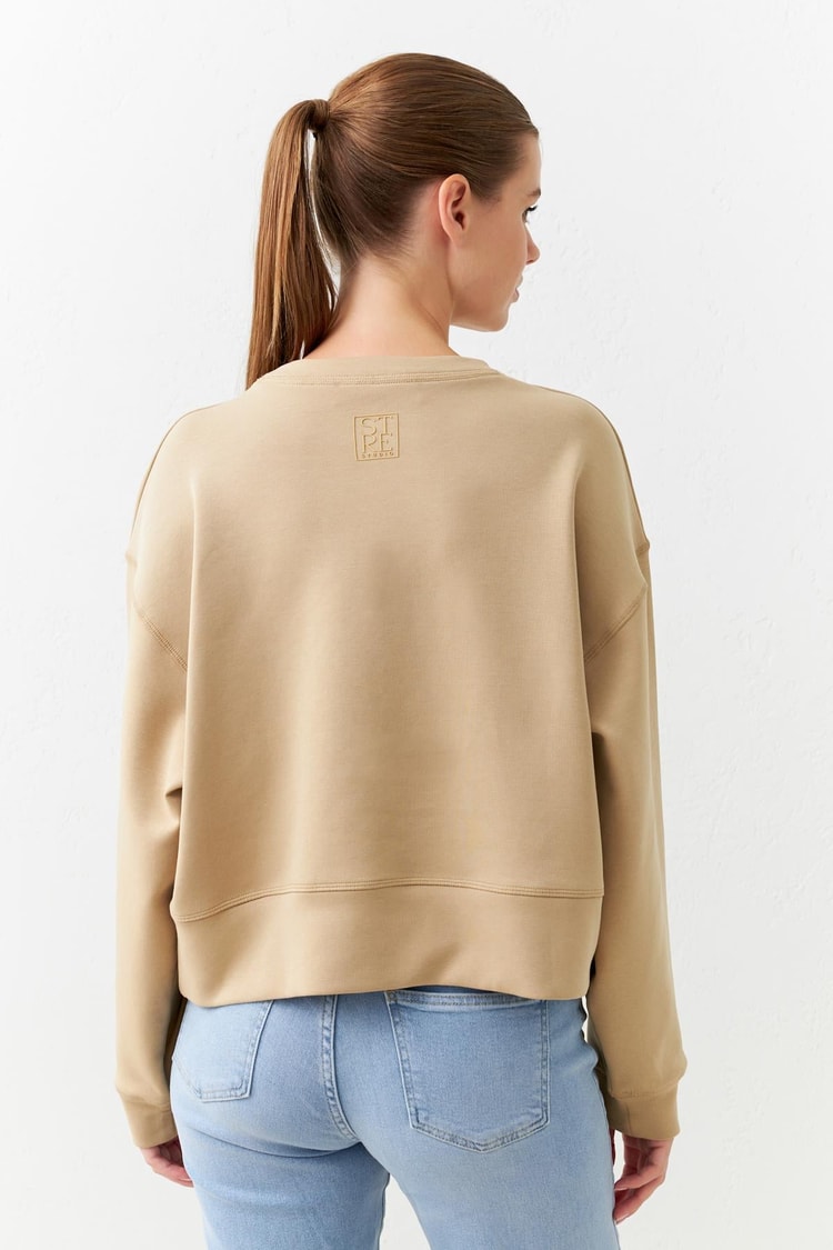 Bej Bisiklet Yaka Uzun Kollu Sweatshirt Kadın Kategorisiz modelleri