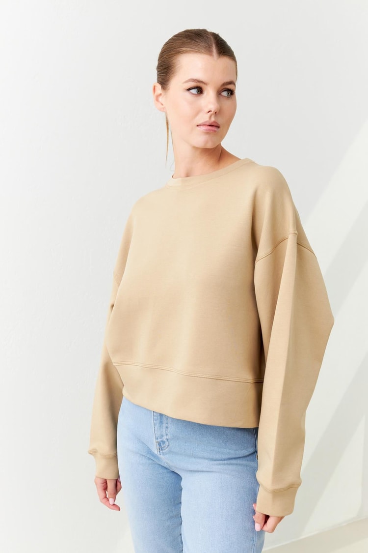 Bej Bisiklet Yaka Uzun Kollu Sweatshirt Kadın Kategorisiz modelleri