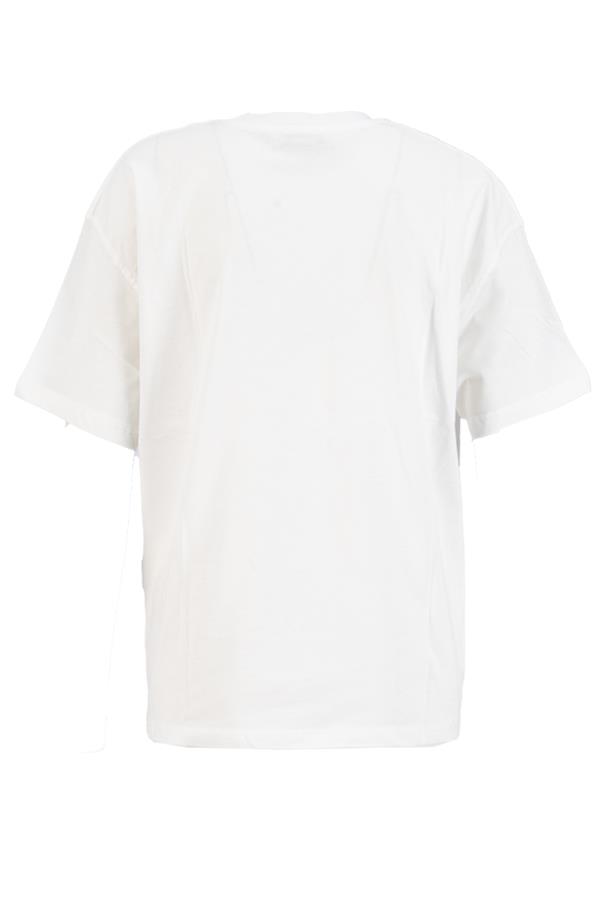 Beyaz Nakış Detaylı T-Shirt Kadın T-Shirt modelleri