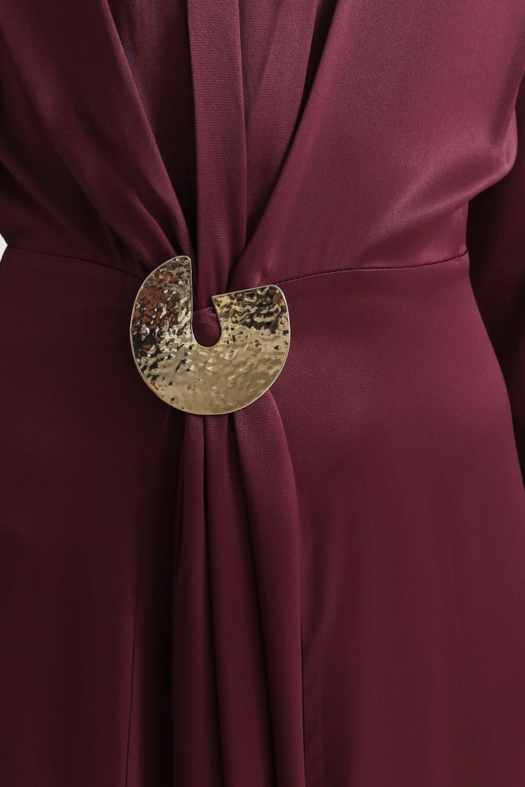 Bordo Belden Toka Detaylı Uzun Kollu Balıkçı Yaka Midi Boy Elbise Kadın Kategorisiz modelleri