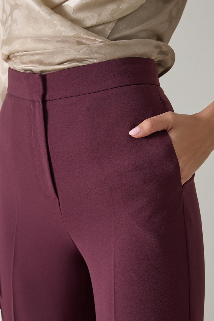 Bordo Rahat Kesim Pantolon Kadın Kategorisiz modelleri