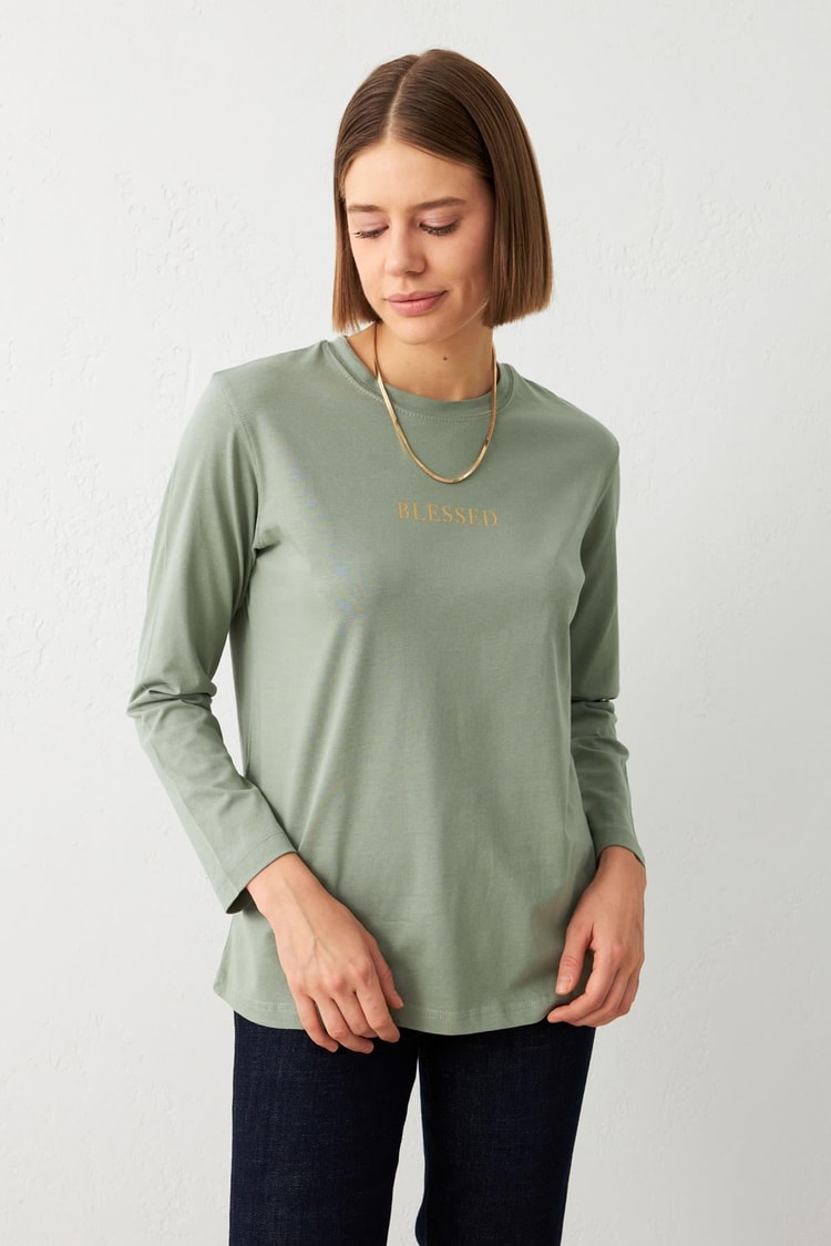Çağla Bisiklet Yaka Uzun Kollu Baskı Detaylı Sweatshirt Kadın Kategorisiz modelleri