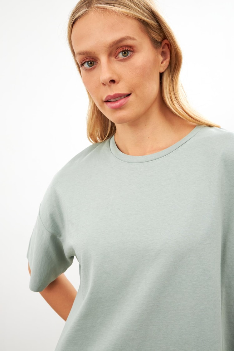 Çağla Düz Basic Bisiklet Yaka T-Shirt Kadın T-Shirt modelleri