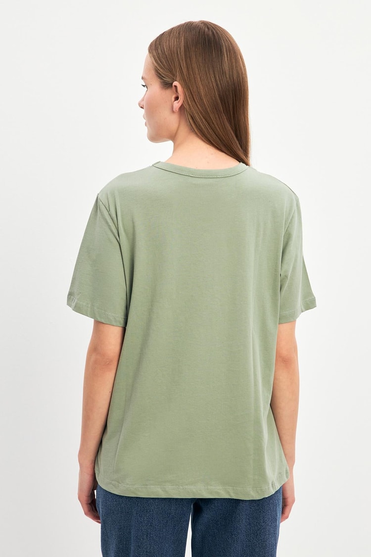 Çağla Mini Baskı Ve Taş Detaylı Bisiklet Yaka Kısa Kollu T-Shirt Kadın Kategorisiz modelleri