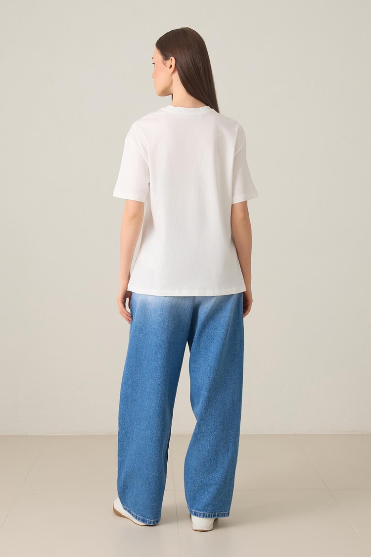 Ekru %100 Pamuklu Kısa Kollu T-Shirt Kadın Kategorisiz modelleri