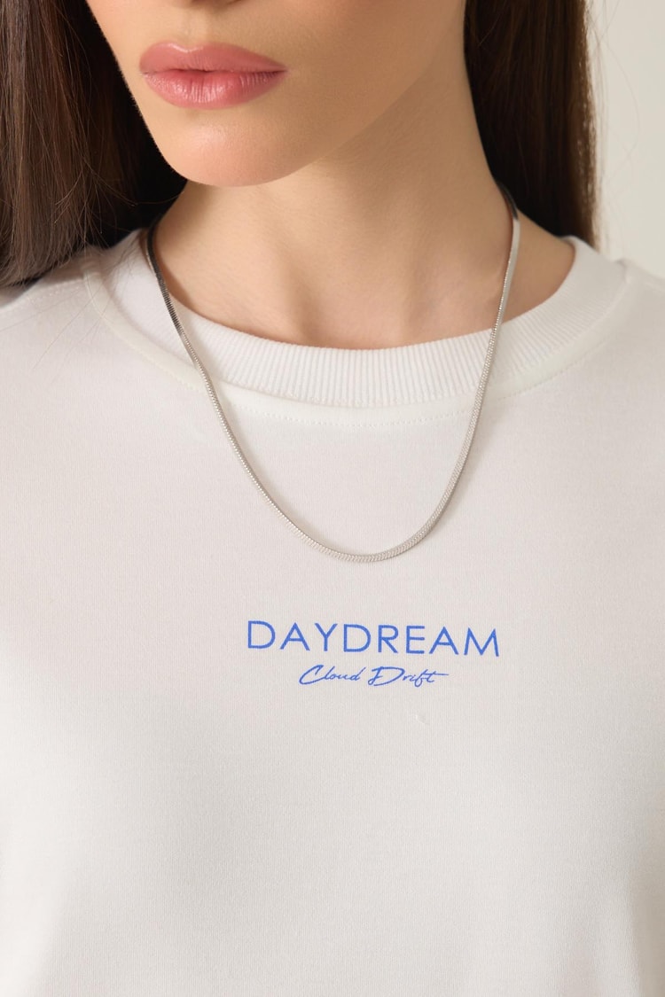 Ekru %100 Pamuklu Mini Baskı Detaylı Kısa Kollu Basic T-Shirt Kadın T-Shirt modelleri