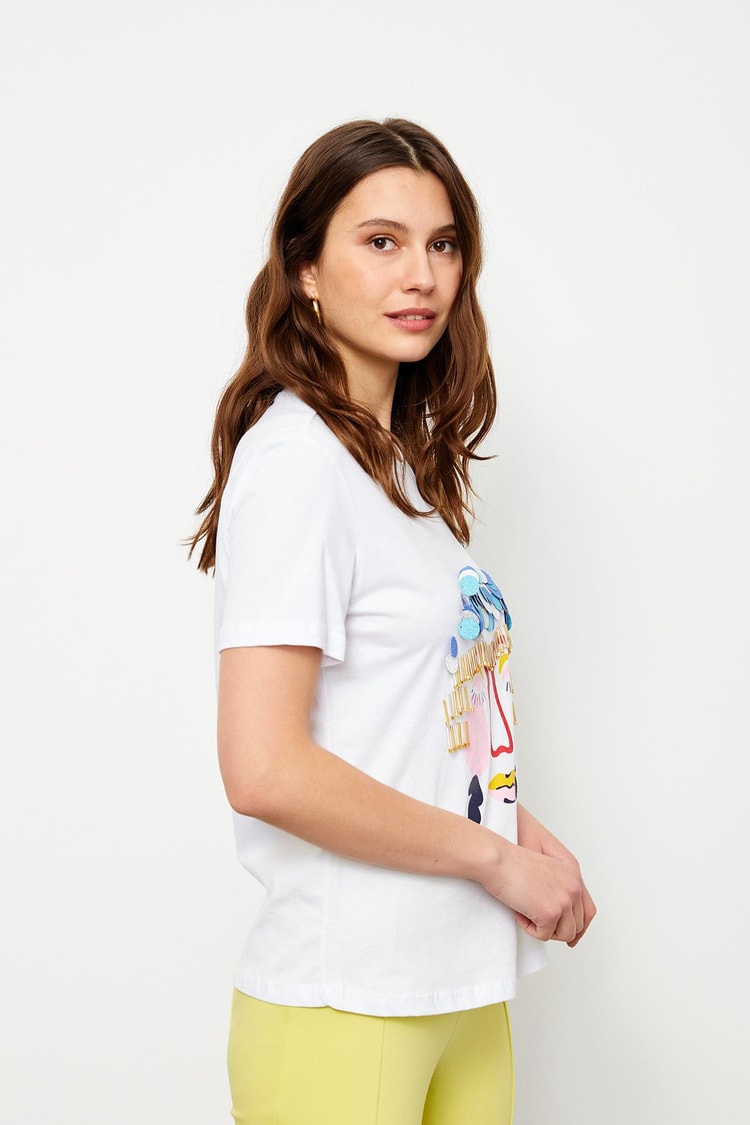 Ekru 1YM2CTS0093 T-SHIRT Kadın T-Shirt modelleri