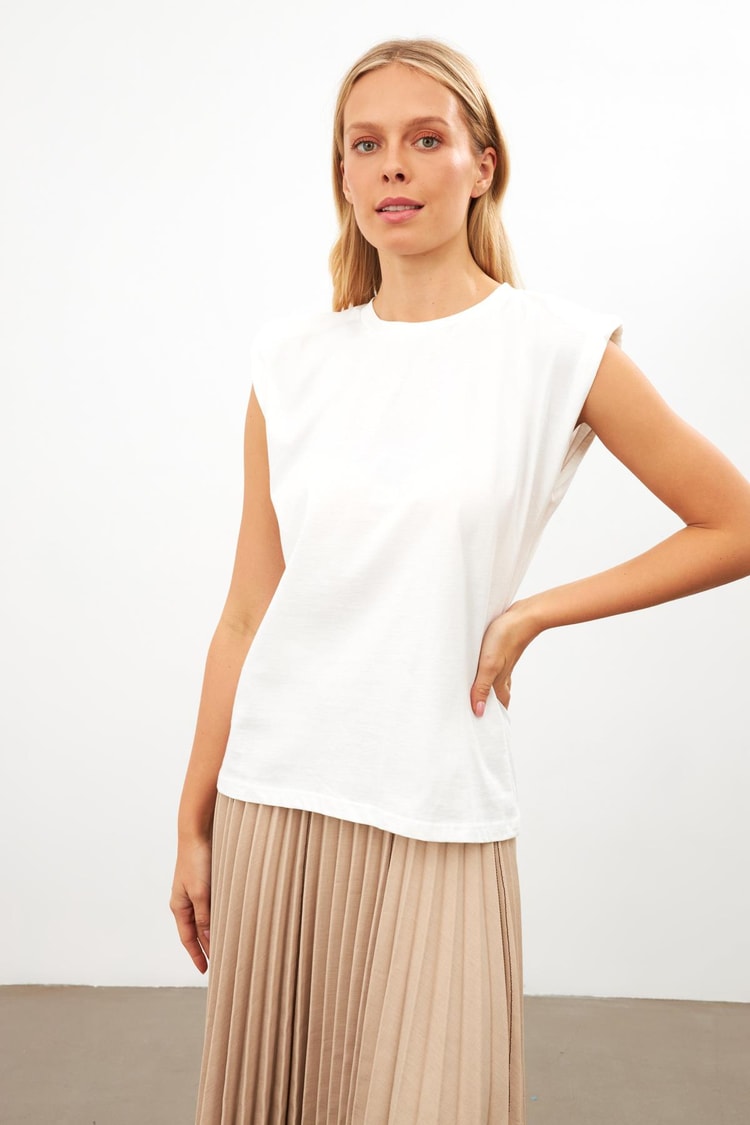 Ekru 2YB4CTS0364 T-SHIRT Kadın T-Shirt modelleri
