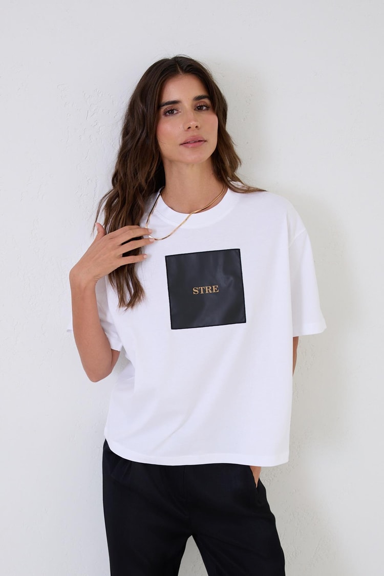 Ekru Baskı Detaylı Bisiklet Yaka Kısa Kollu T-Shirt Kadın T-Shirt modelleri
