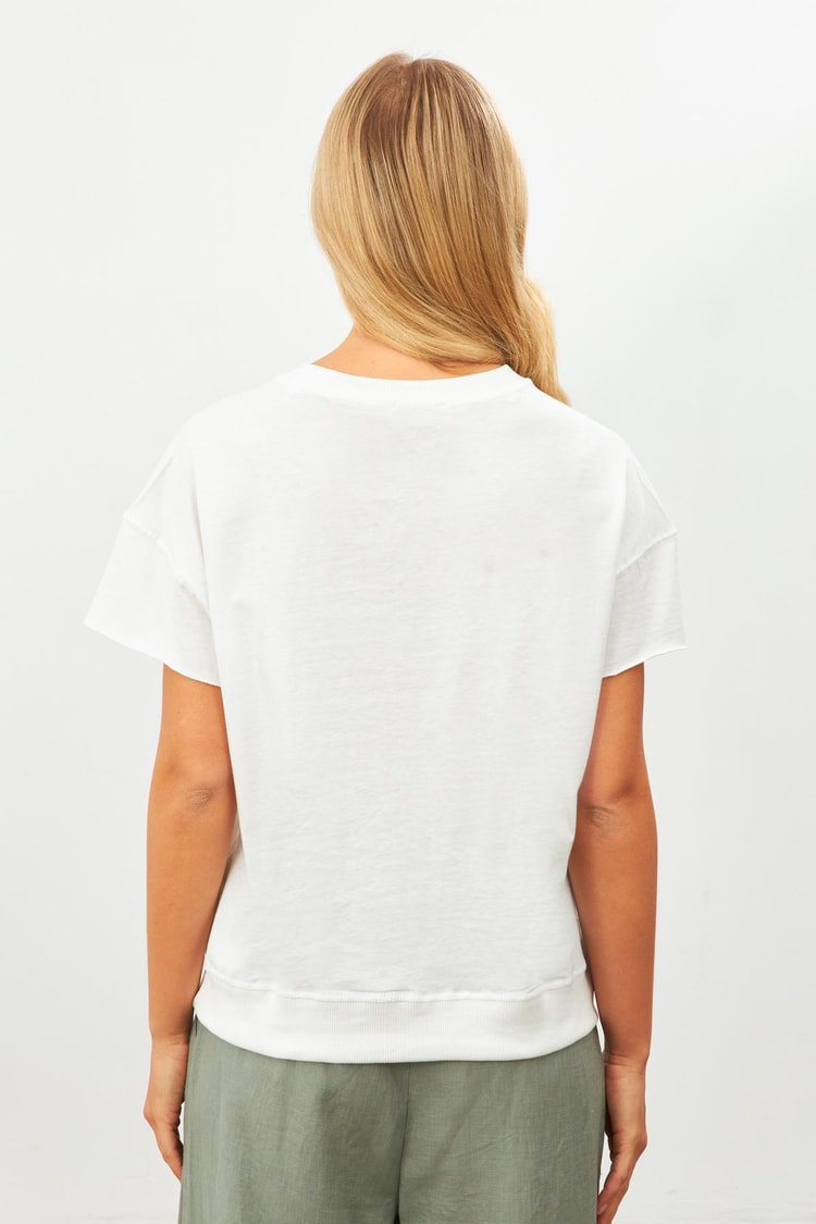 Ekru Baskı Detaylı Bisiklet Yaka T-Shirt Kadın T-Shirt modelleri