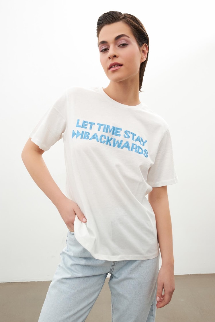 Ekru Baskılı Basic Bsiklet Yaka T-Shirt Kadın T-Shirt modelleri