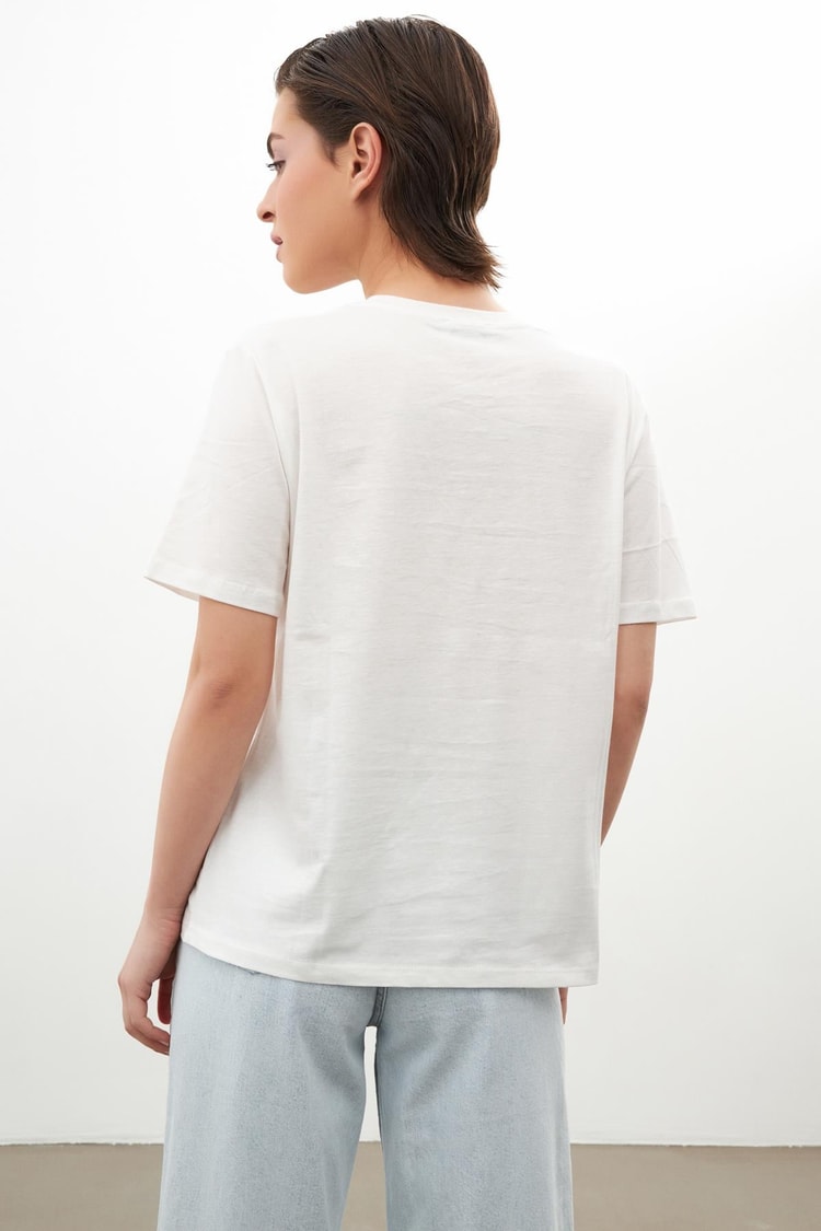 Ekru Baskılı Basic Bsiklet Yaka T-Shirt Kadın T-Shirt modelleri