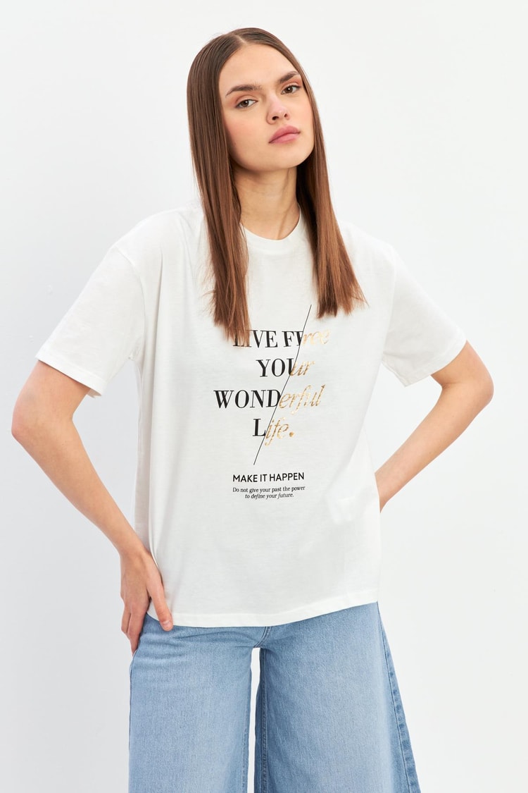 Ekru Baskılı Bisiklet Yaka Kısa Kollu T-Shirt Kadın T-Shirt modelleri