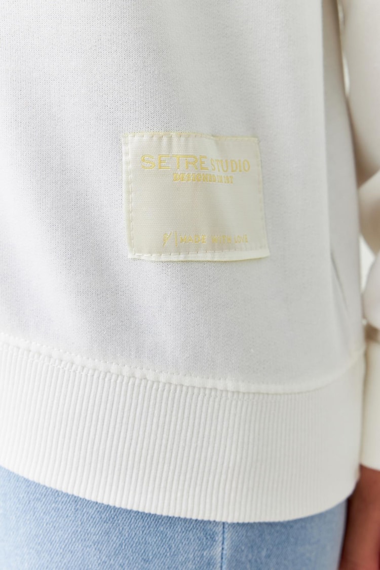 Ekru Bisiklet Yaka Mini Baskı Detaylı Uzun Kollu Sweatshirt  Kadın Kategorisiz modelleri