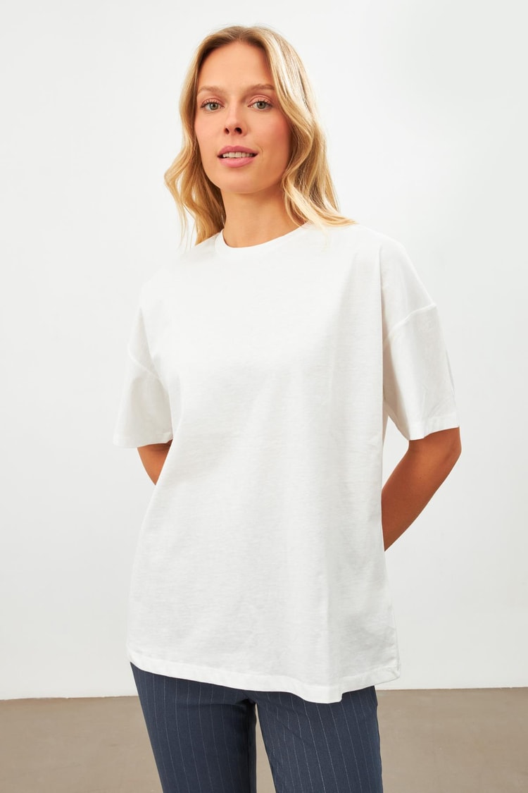 Ekru Düz Basic Bisiklet Yaka T-Shirt Kadın T-Shirt modelleri