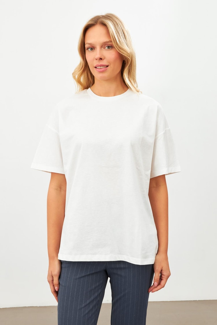 Ekru Düz Basic Bisiklet Yaka T-Shirt Kadın T-Shirt modelleri