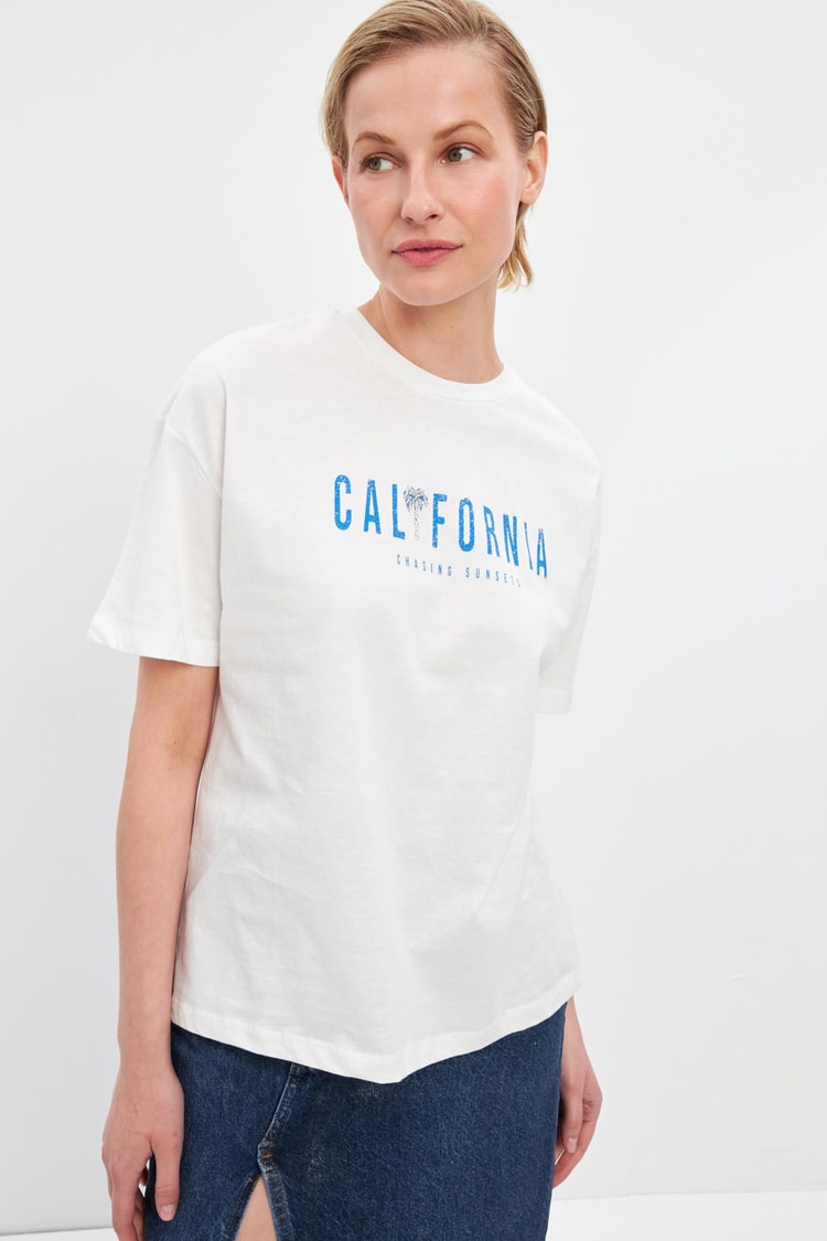 Ekru Kısa Kollu Baskılı Bisiklet Yaka T-Shirt Kadın Kategorisiz modelleri
