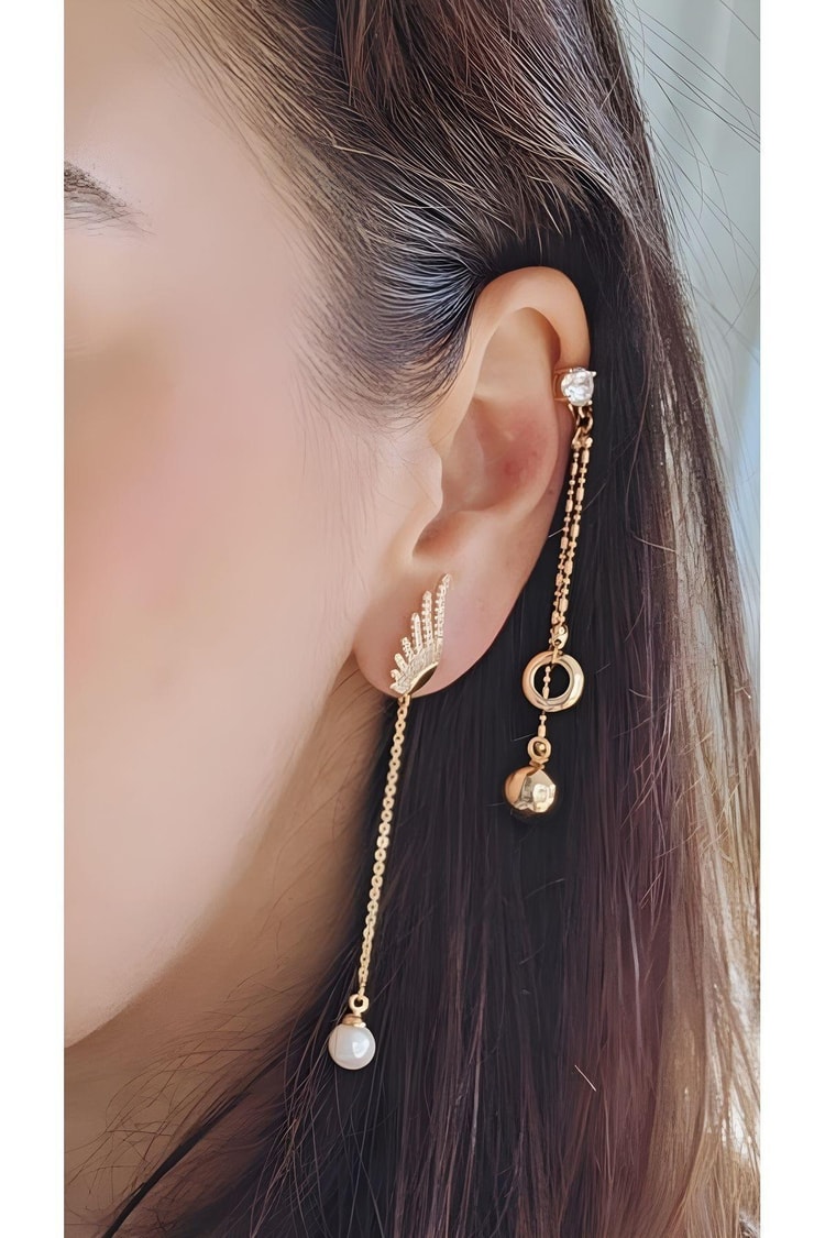 Ekru Kulakta Delik Gerekmeyen Sallantılı Küpe - Ear Cuff Kadın Kategorisiz modelleri