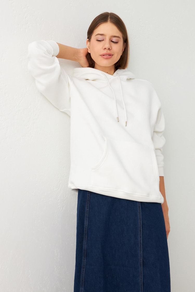Ekru Şapka Ve Cep Detaylı Uzun Kollu Sweatshirt Kadın Kategorisiz modelleri