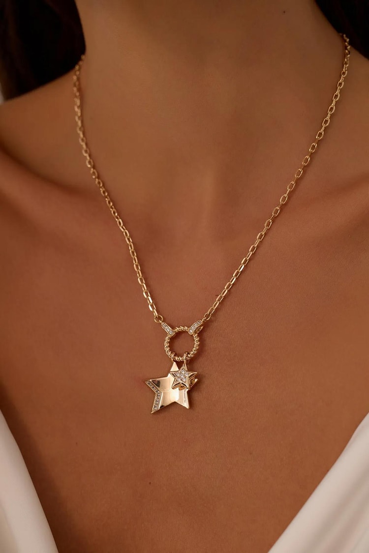 Ekru Yıldız Charmlı Dümen Kilit Detaylı Rose Gold Vıp Kolye Kadın Kategorisiz modelleri