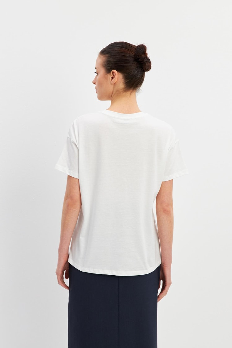Ekru Yıldız Detaylı Baskılı Bisiklet Yaka T-Shirt Kadın T-Shirt modelleri