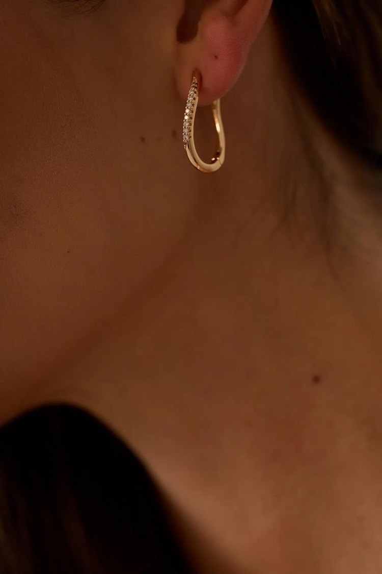 Ekru Zirkon Taşlı Rose Gold Vıp Halka Küpe Kadın Kategorisiz modelleri