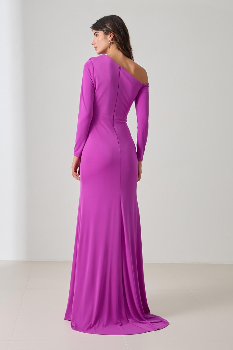 Fuşya Düşük Omuz Ve Drape Detaylı Yırtmaçlı Uzun Abiye Elbise Kadın Abiye Elbise modelleri